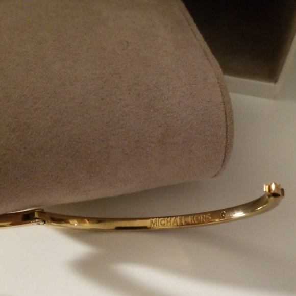 MK Gold Glitz Bangle/Bracelet/Cuff - Picture 7 of 8